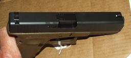 Glock Mod 17 9mm pistol