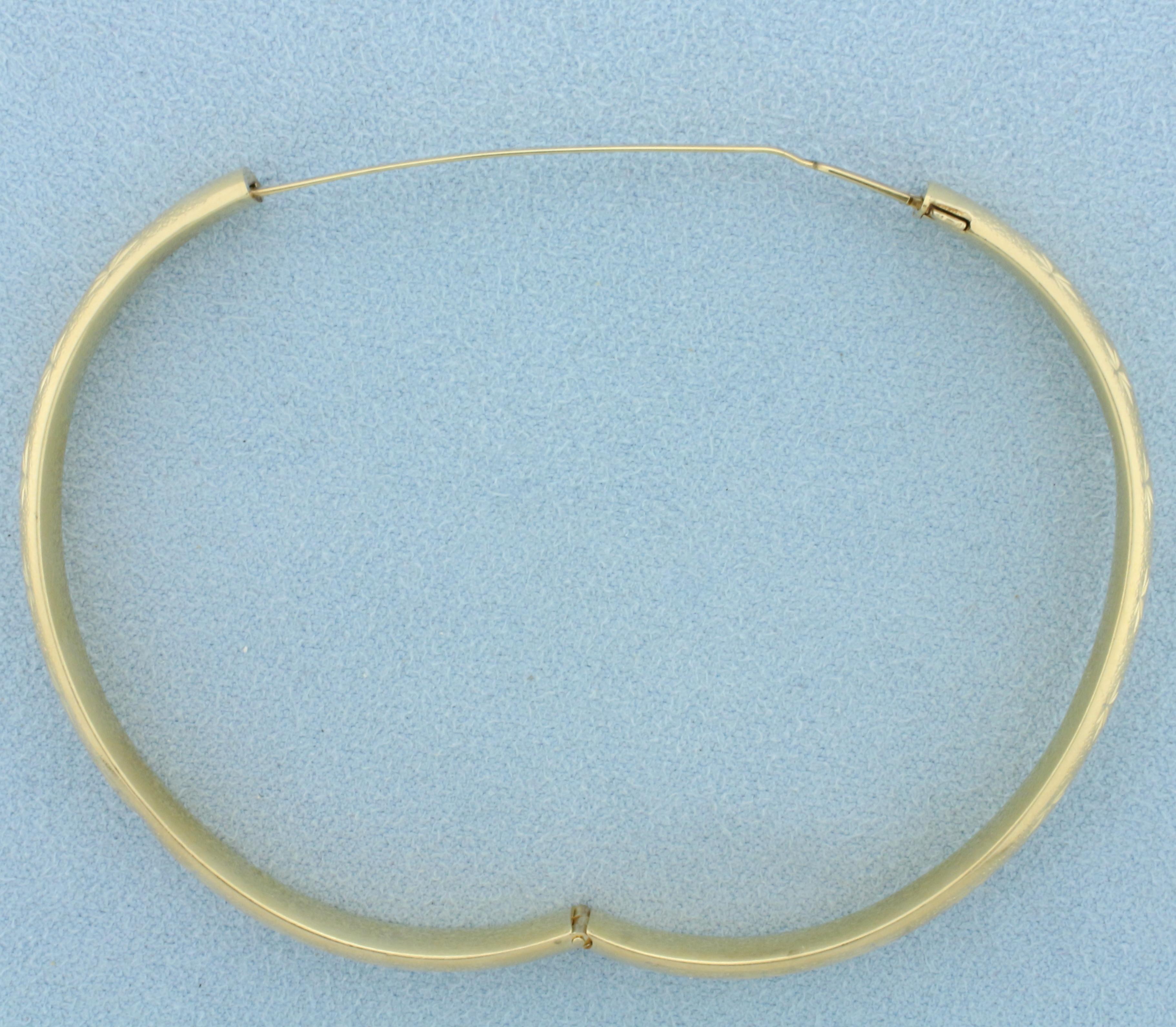 Star Design Bangle Bracelet In 14k Yellow Gold