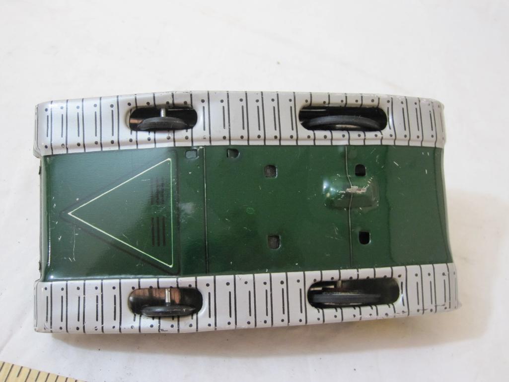 Vintage 1960s Pressed Metal Light Tank MF-721 Friction Toy, made in China, excellent condition,