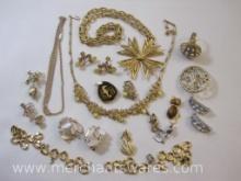 Assorted Broken and Loose Jewelry Pieces, see pictures AS IS, 8 oz