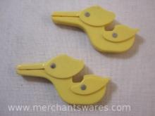 Pair of Vintage Yellow Bird Clips/Clothespins, 3 oz
