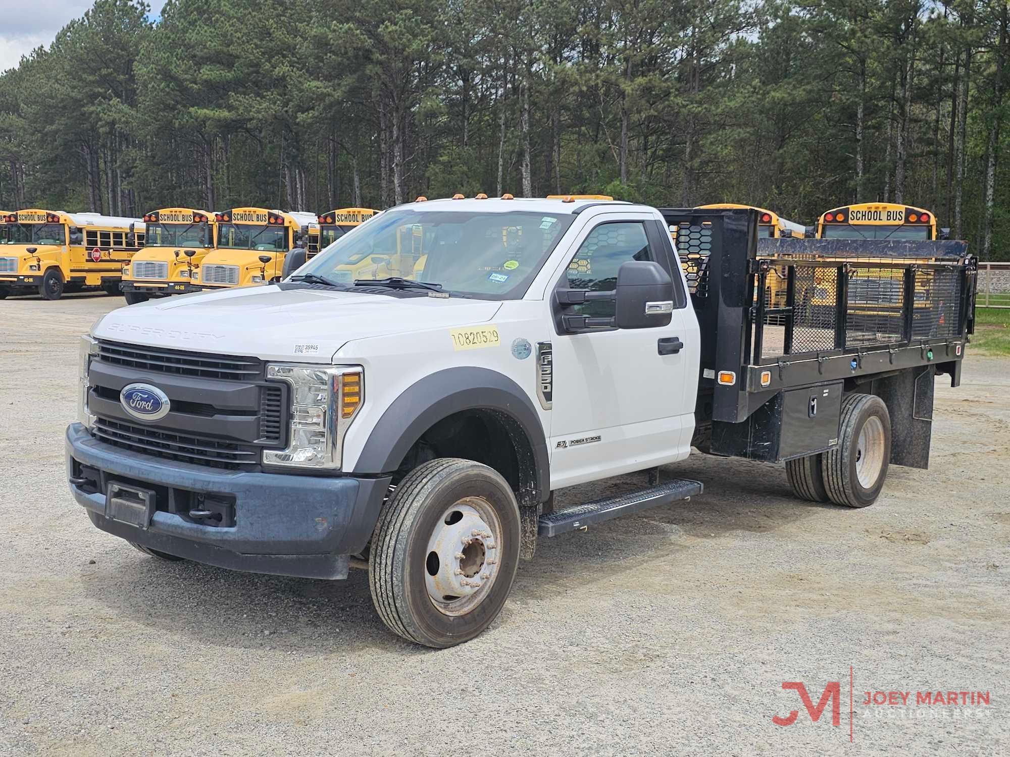 2018 FORD F-550 SUPERDUTY FLATBED TRUCK
