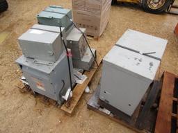 LOT OF 4 TRANSFORMERS