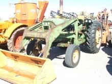 JD 2010 GAS TRACTOR WITH LOADER