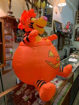 3ft Tall Tigger Halloween Blow Up- Works