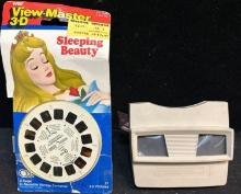 Vintage Sawyer's View Master w/sleeping Beauty Reels