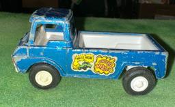 Vintage Tootsie Toy Lesney car Lot
