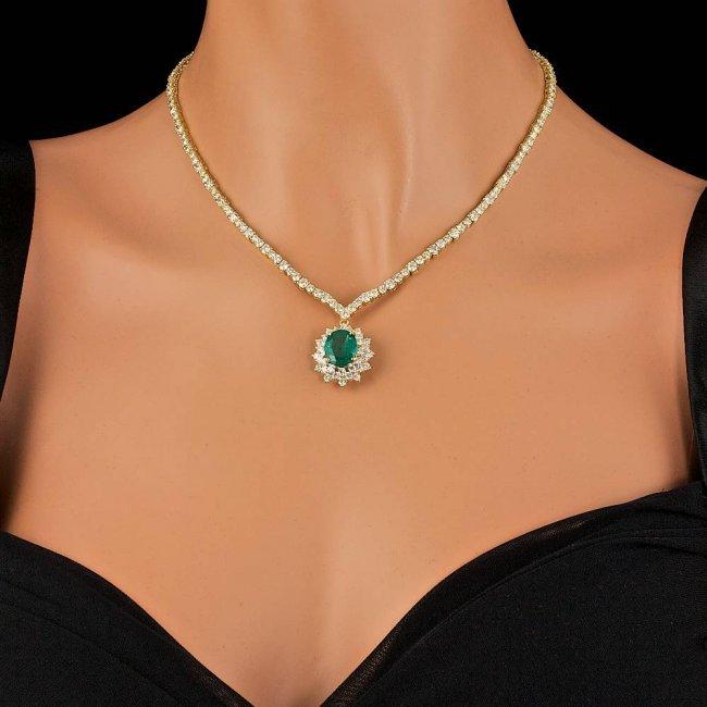 18k Gold 5.00ct Emerald 14.85ct Diamond Necklace