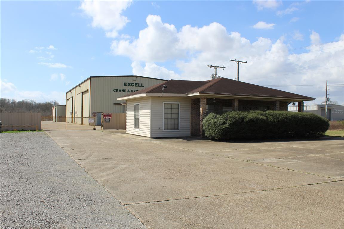 3.257 +/- Acre Commercial Real Property w/13,200 Office & Warehouse Space