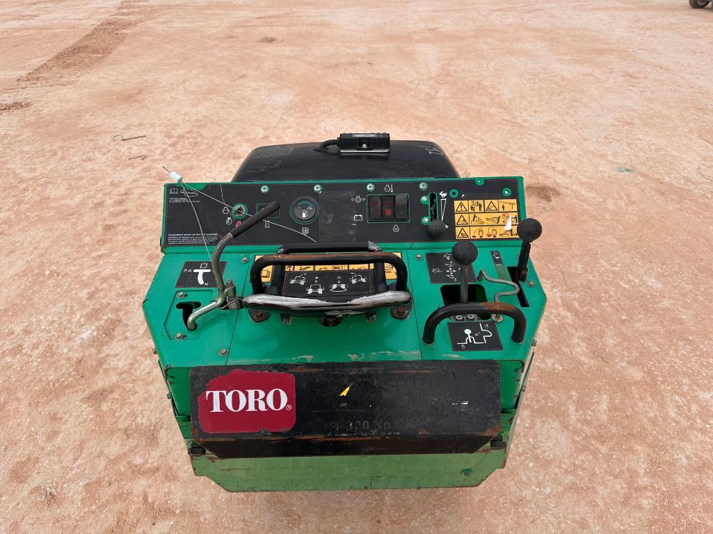2018 Toro 22323G Mini Compact Track Loader