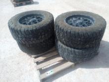 Ford Wheels w/Tires 33 x 12.50 R 18