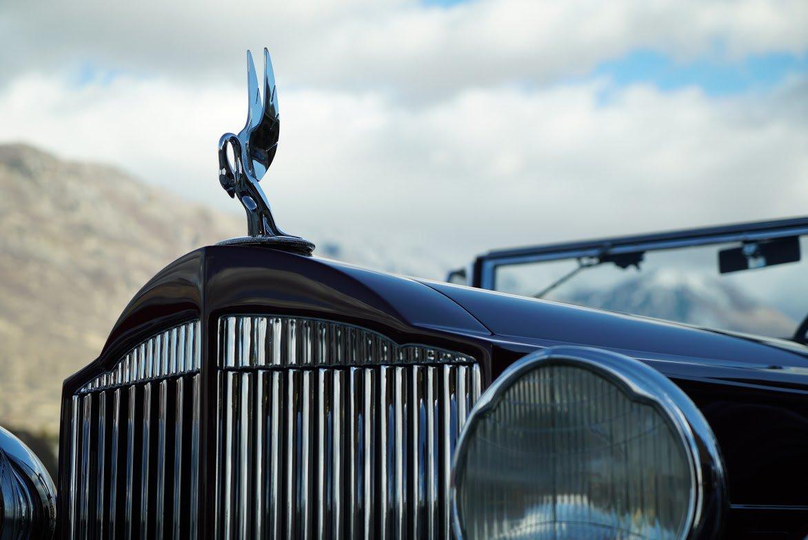 1933 Packard Super Eight Roadster
