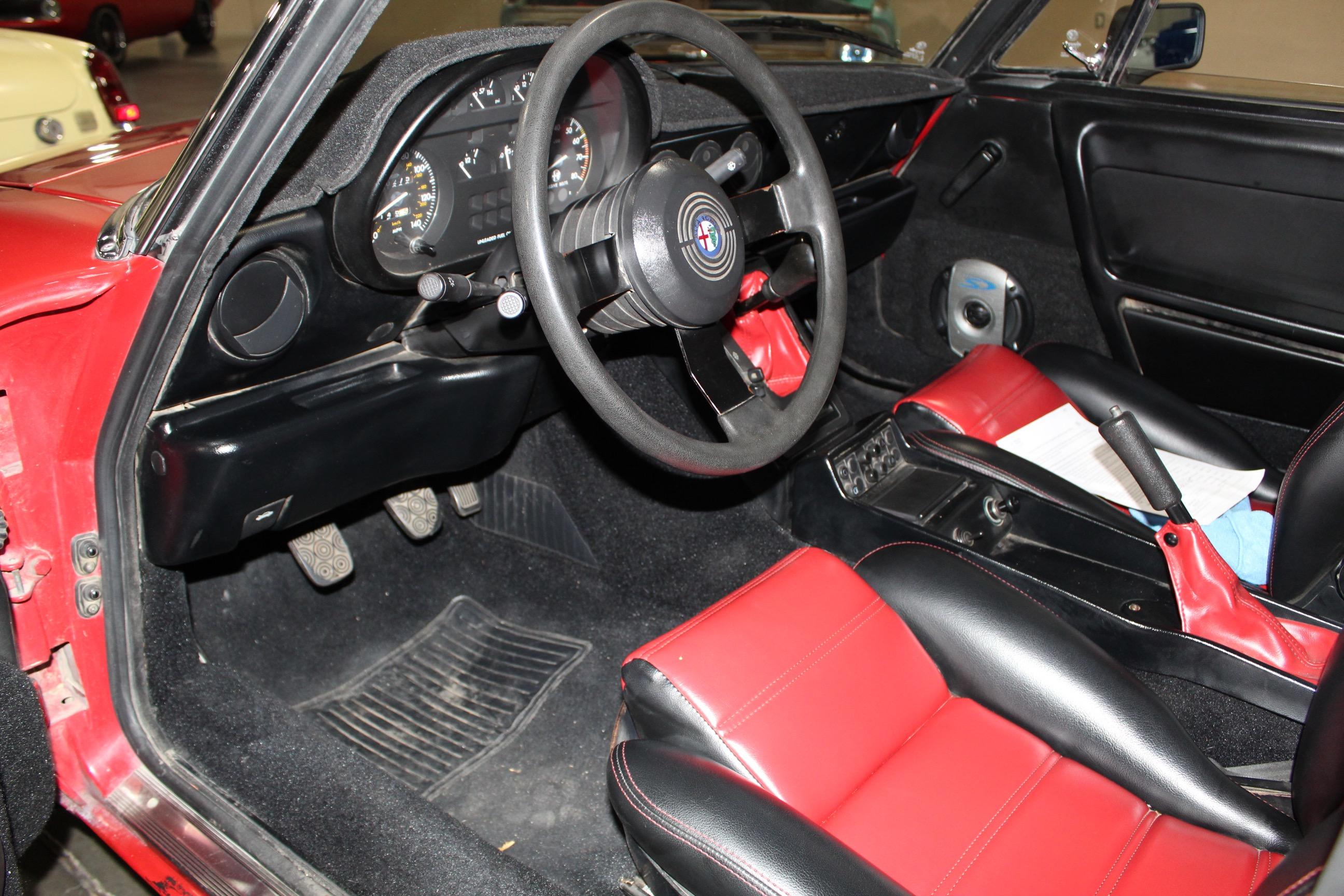 1988 Alpha Romeo Spider Veloce
