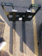 New Narrow Quick Hitch Pallet Fork, M/N SSPE  (4617)