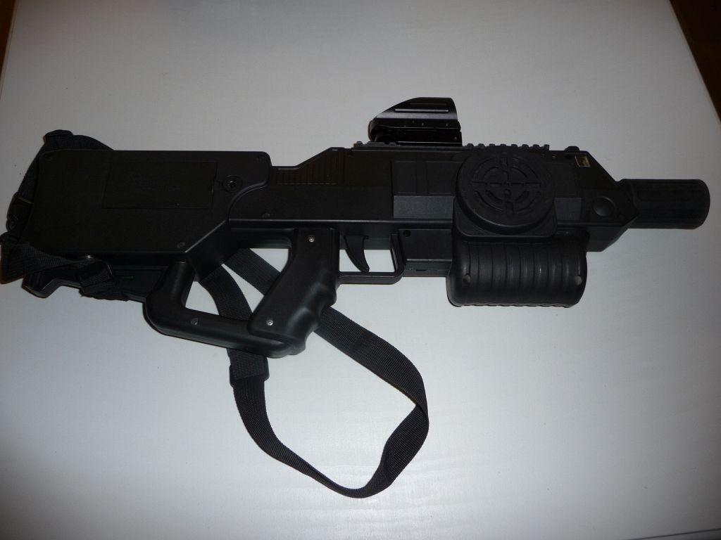 LASER TAG SYSTEM WITH (16) GUNS AND HEAD BANDS,