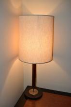 MCM MID CENTURY MODERN LAMP W/WALNUT FINISH COLUMN