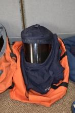 SALISBURY SAFETY WEAR APPARAL BAG TO INCLUDE:
