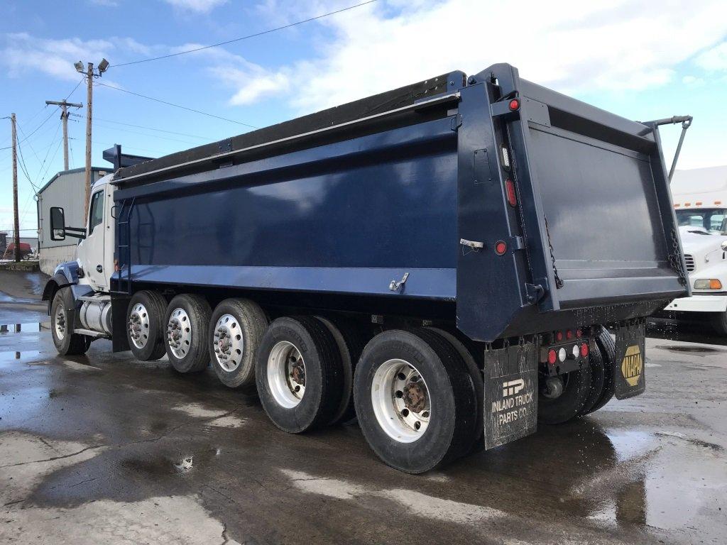 2017 Kenworth T880 6 Axle Dump Truck