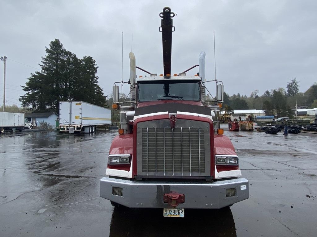 2019 Kenworth T800 Quad Axle Log Truck