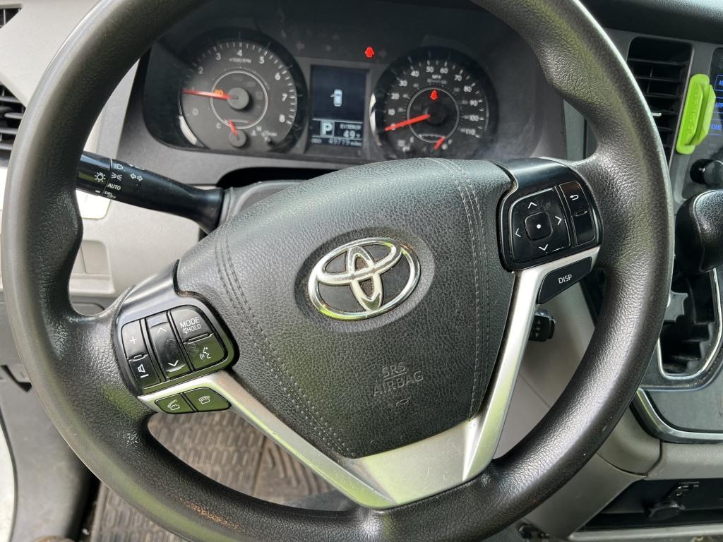 2015 Toyota Sienna Minivan