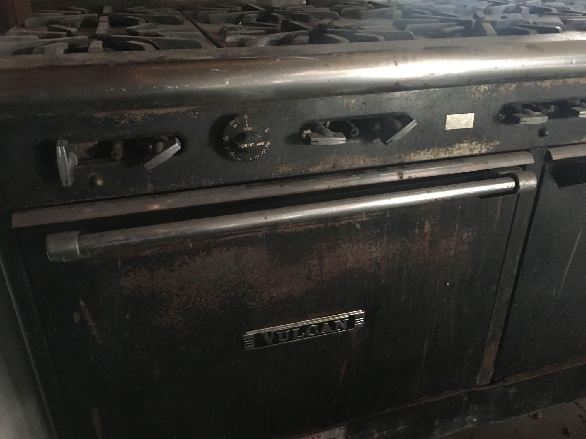 Vulcan commercial gas stove