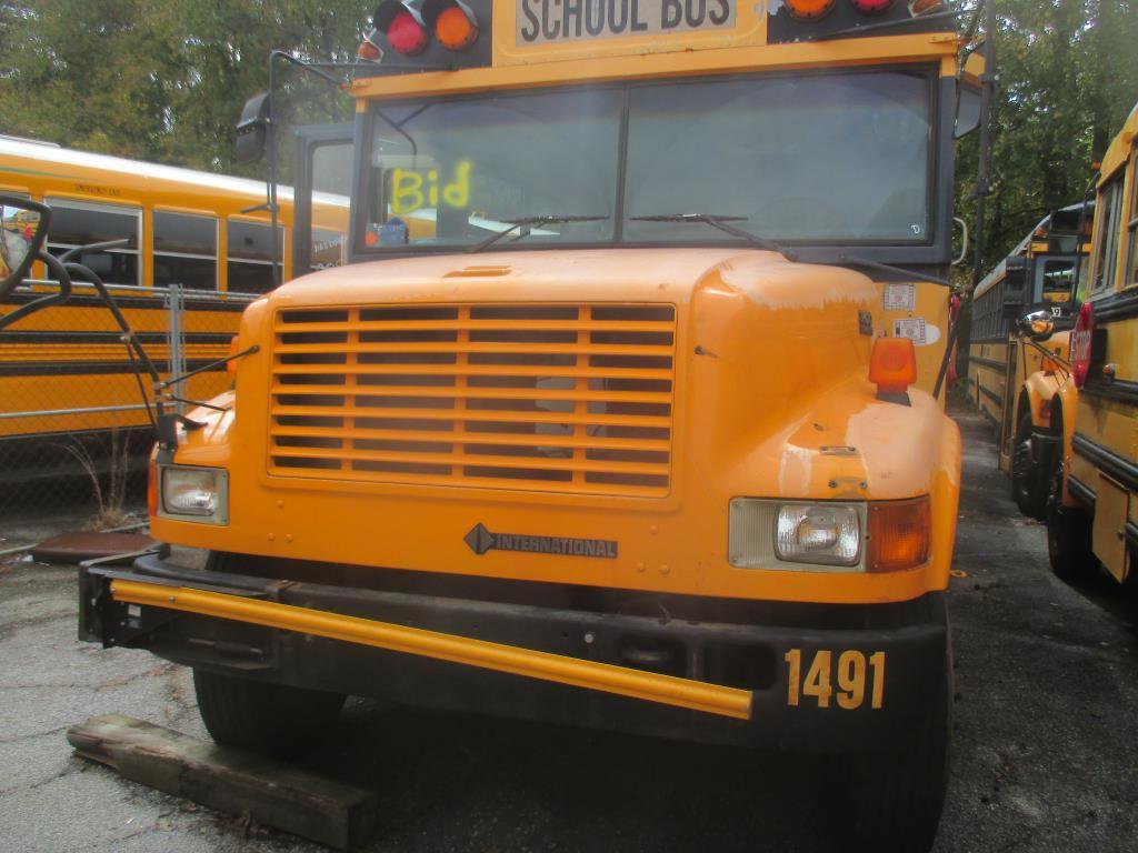 2000 Blue Bird School Bus, International T466