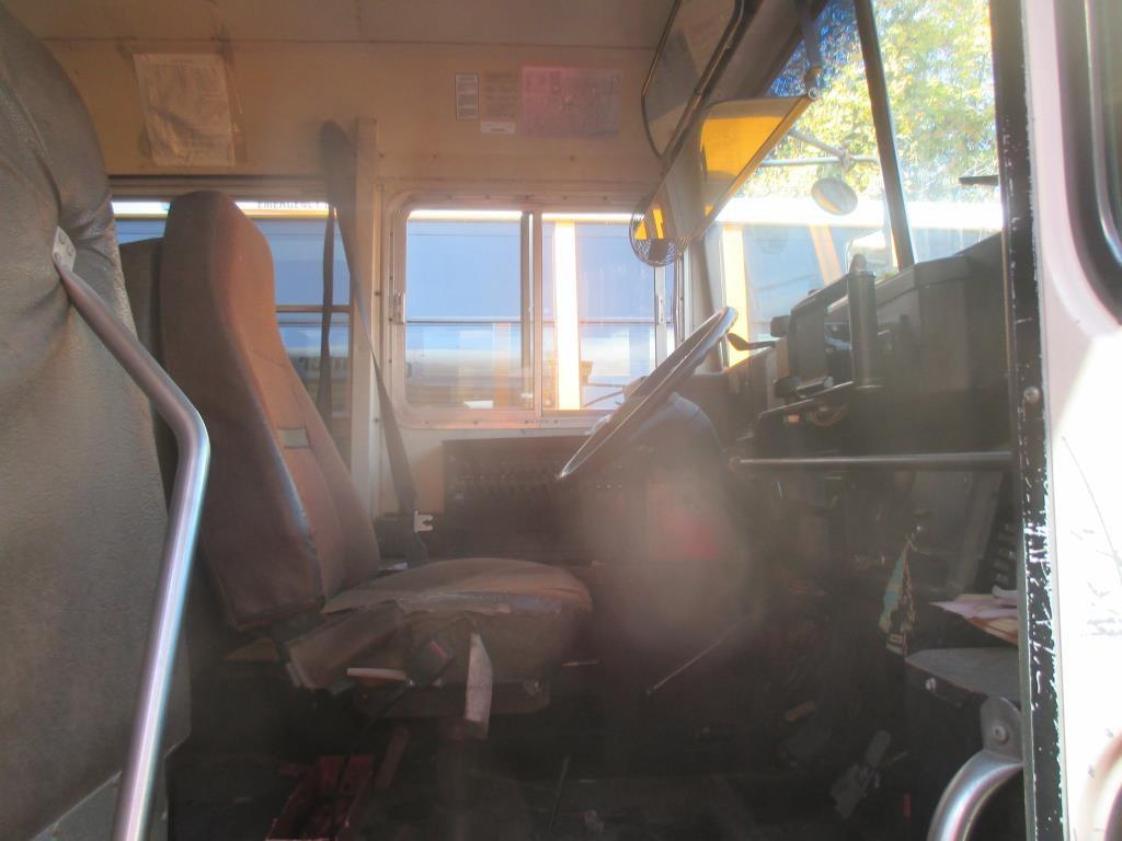 1995 Carpenter School Bus, International T444