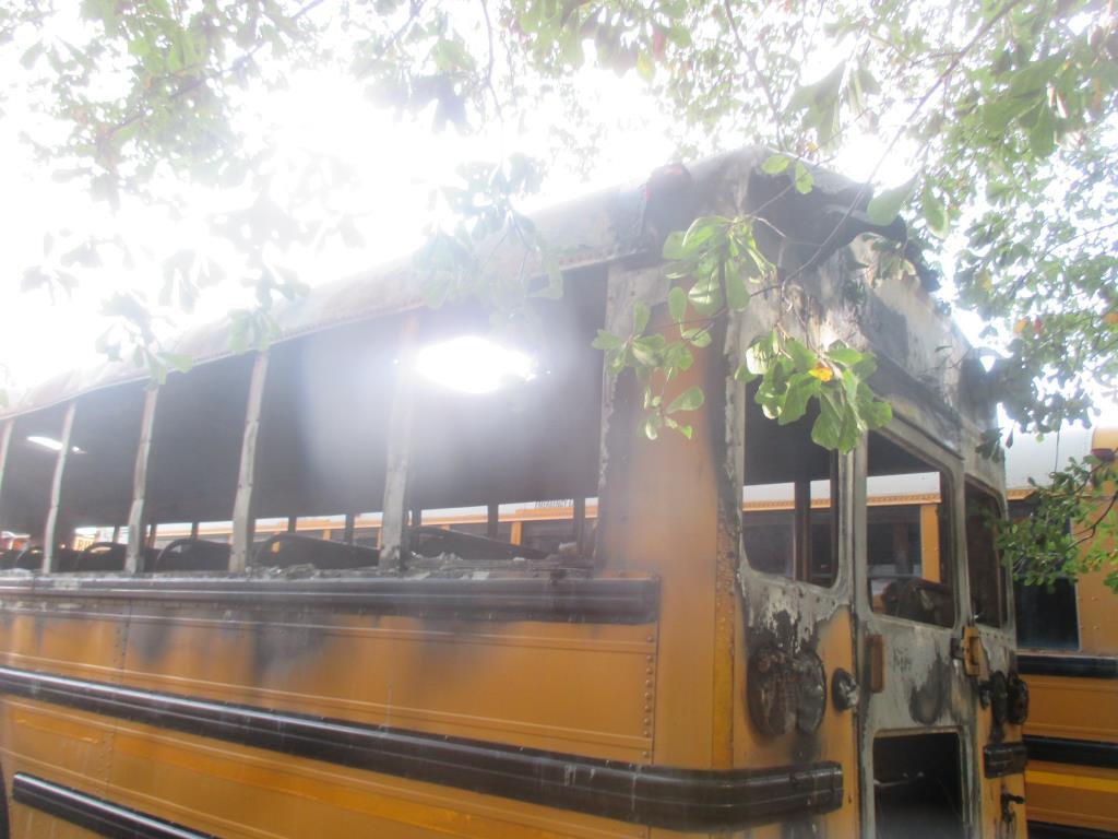 2003 International School Bus, CE International T4