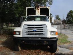 1997 Ford F700 Garbage Truck.