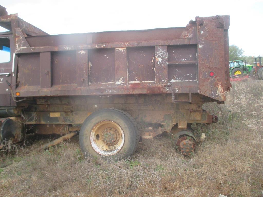 1990 Ford Dump Truck LT8000 Frame & Body