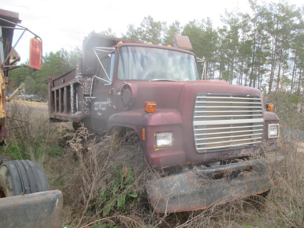 1990 Ford Dump Truck LT8000 Frame & Body