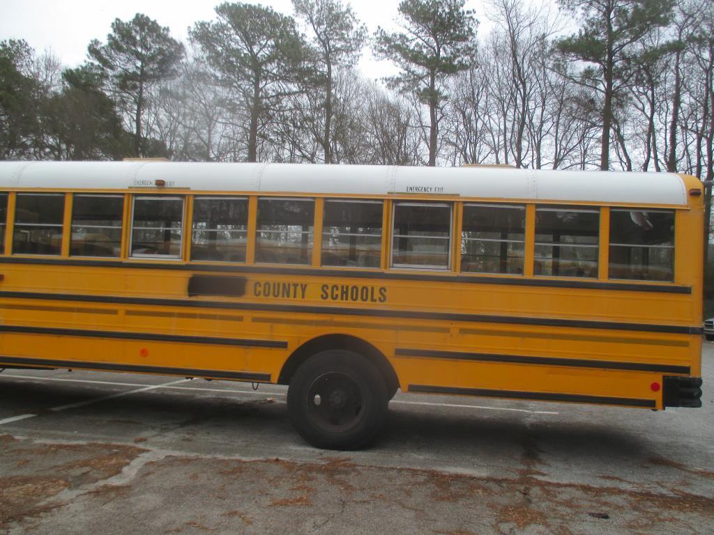1999 Amtran School Bus International 3800,