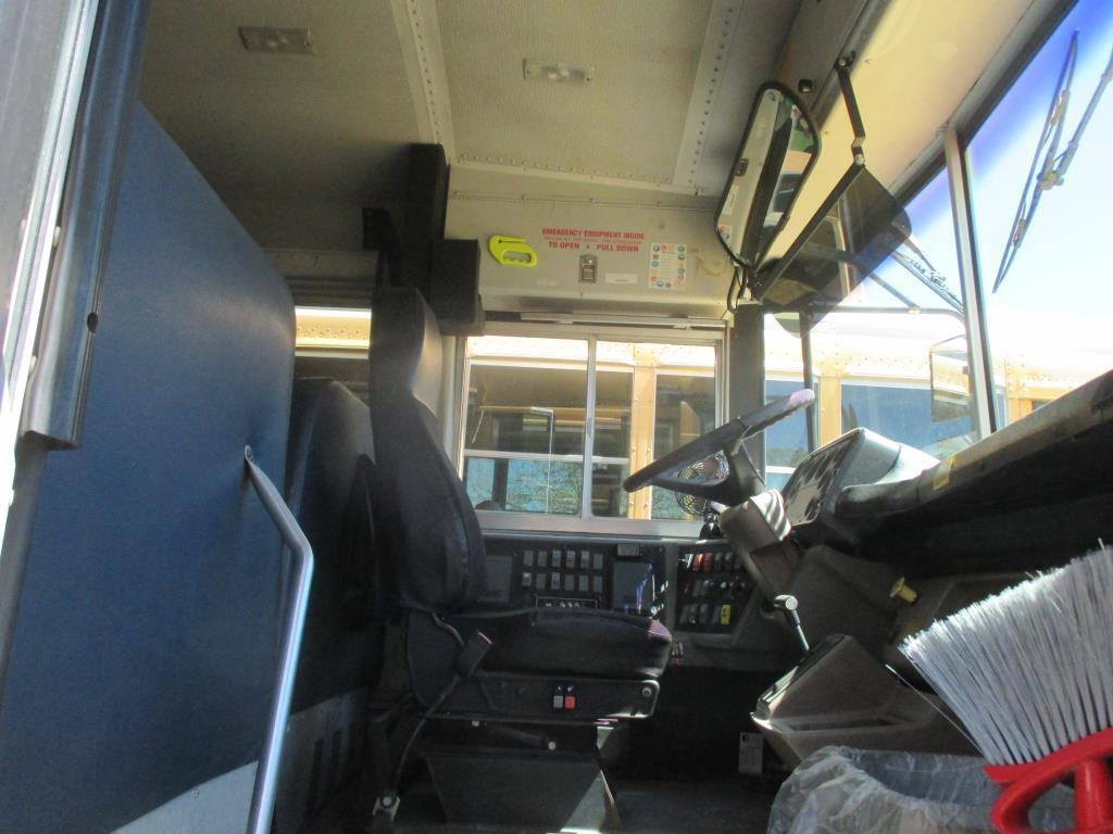 2003 Thomas Built, School Bus Freightliner FS65