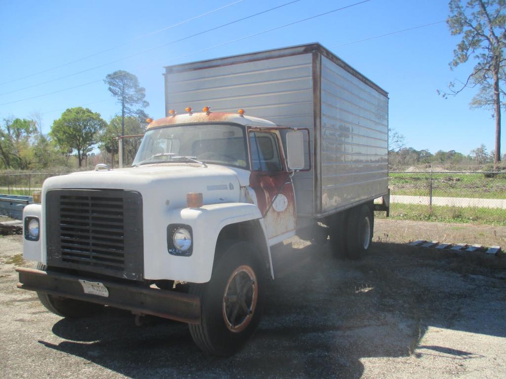 1978 International Load Star 1600 Box Truck