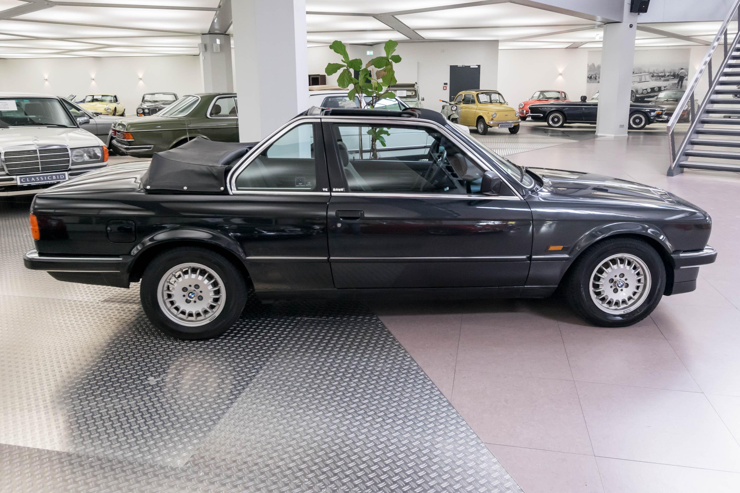 1987 BMW 316 (E30) Baur-Convertible TC2