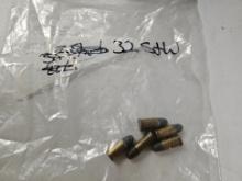 Lot of (5) .32 Smith & Wesson Bullets