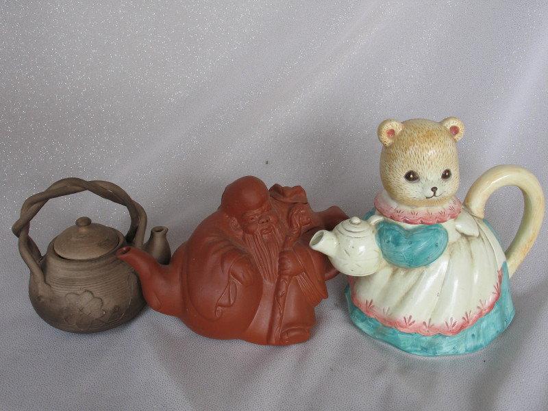 Twenty Novelty Teapot/ jug collection