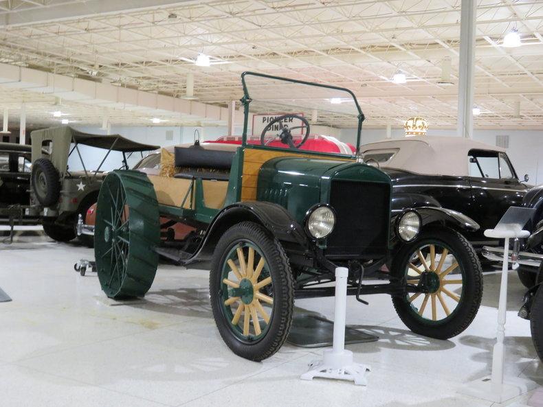 1923 Ford Model T "Tractor"
