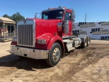 KENWORTH TANDEM AXLE DAY CAB TRUCK TRACTOR VIN: 245834