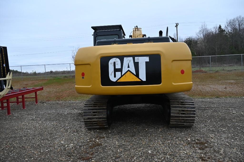 2017 Cat 320D2 Excavator