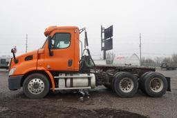 2012 Freightliner Cascadia 113 Truck