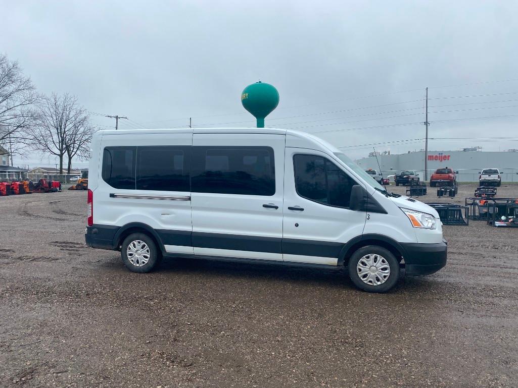2019 Ford Transit Wagon Van