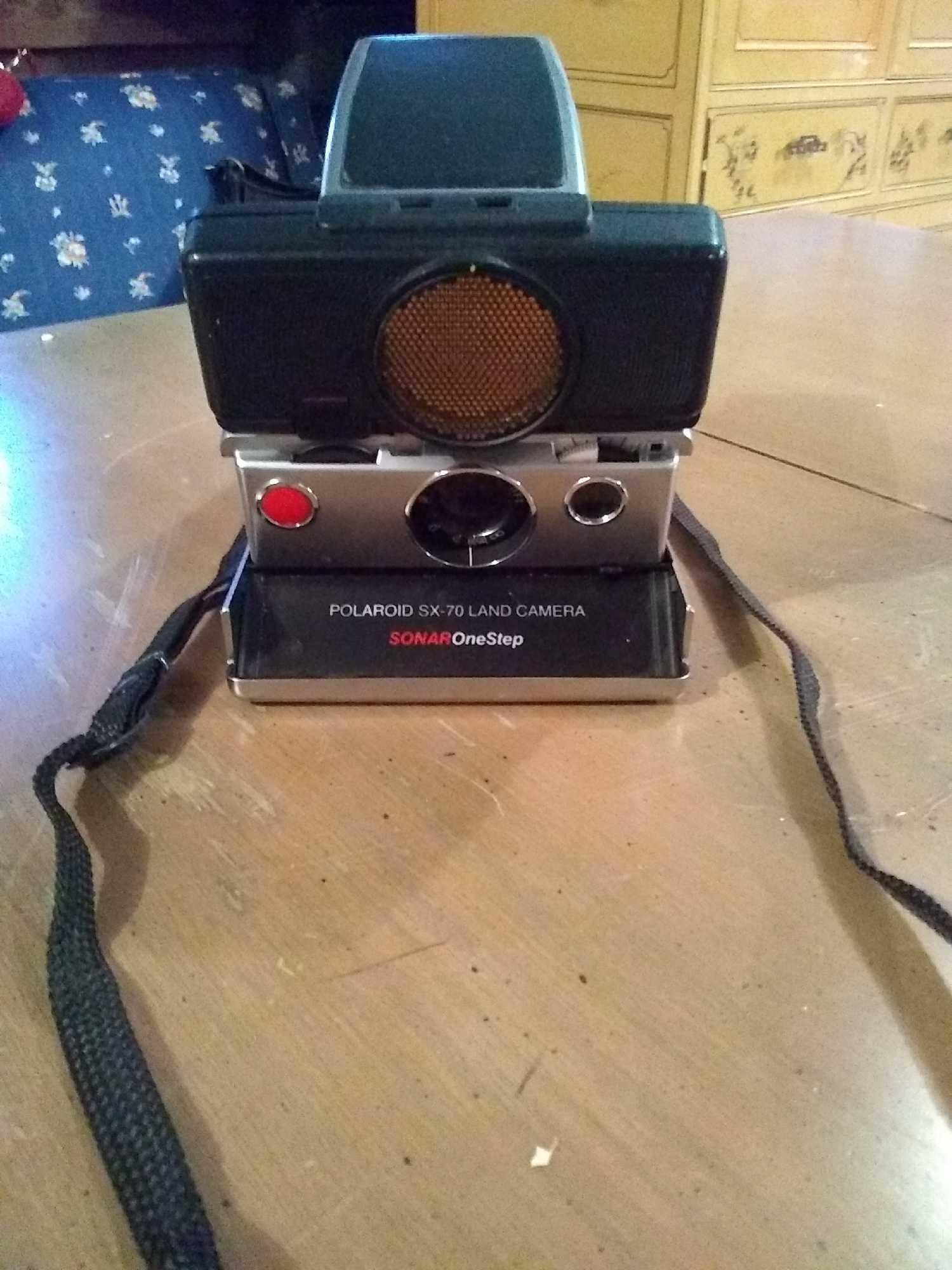 Polaroid SX-70 Land camera Sonar one step