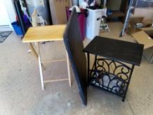 TRIO OF TABLES INCLUDING METAL TABLE LAMP, FOLDING TABLE AND SQUARE