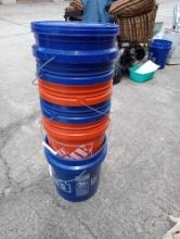 (7) 5 GALLON LOWE'S AND HOME DEPOT BUCKETS WITH TWO LIDS
