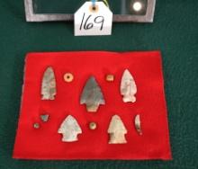 (5)Very Good Quality Authentic Arrowhead Artifacts with Display Case