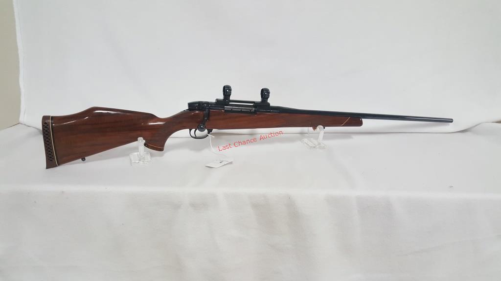 Weatherby Mark V 270 WBY Mag Rifle
