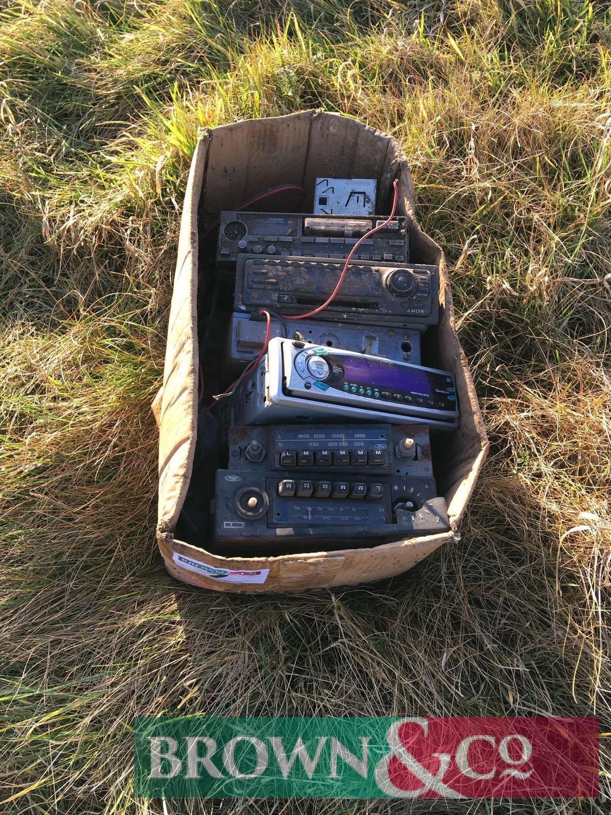 Quantity of radios