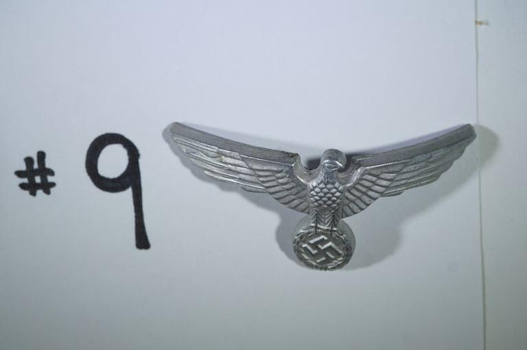 Wehrmacht officer visor hat eagle
