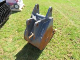 STRICKLAND EXECAVATOR BUCKET WITH TEETH FITS A